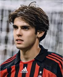 历史上仅3名后卫进入总得分榜前十：科比&乔丹&哈登